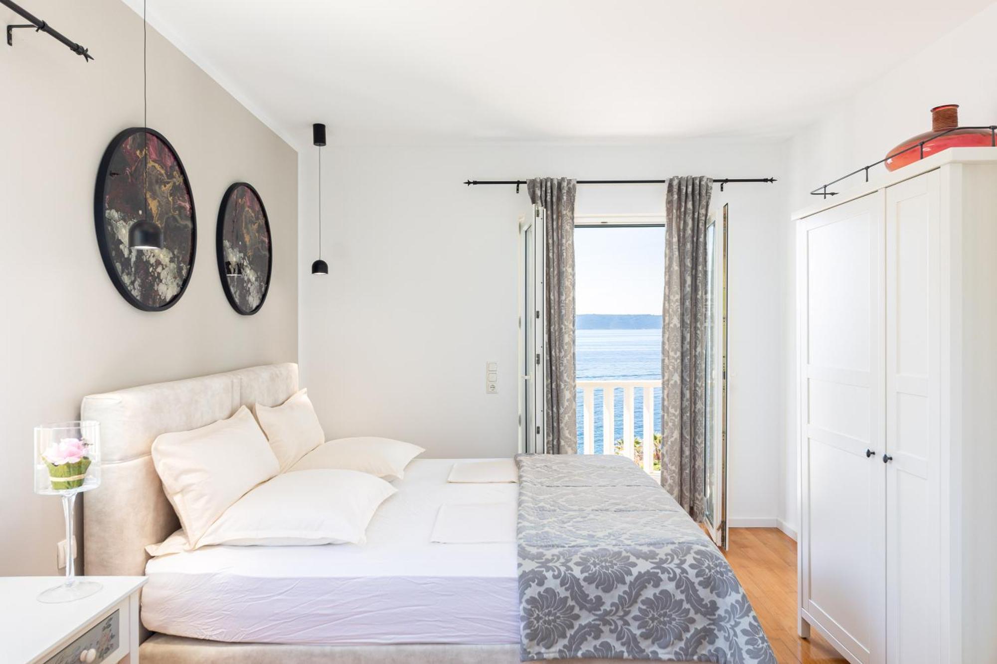 Apartments Wisibada Trogir Bagian luar foto